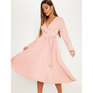 Rose Long Sleeve Pleated Midi Dress